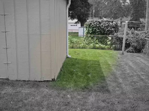 1145 E Ridgeway Ave, Waterloo, IA 50702 photo 35