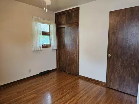 1145 E Ridgeway Ave, Waterloo, IA 50702 photo 15