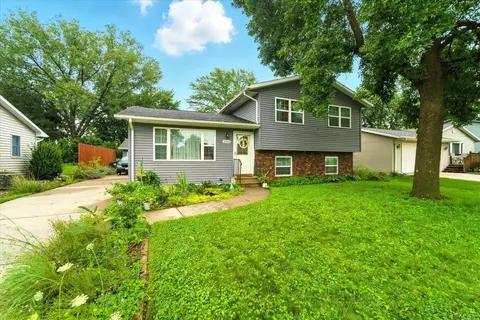 2103 Westview Ave, Waterloo, IA 50701