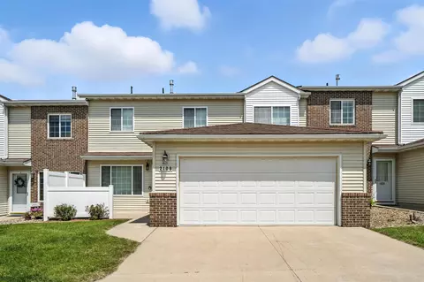 2108 Josie Rdg, Waterloo, IA 50701
