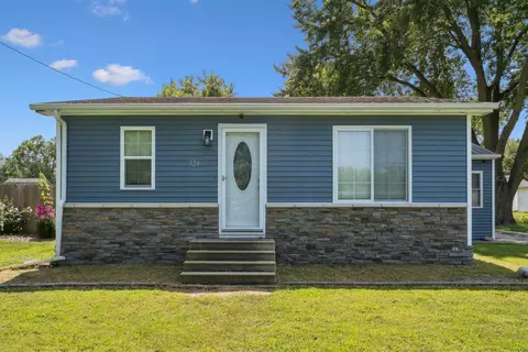 324 Douglas St, Jesup, IA 50648