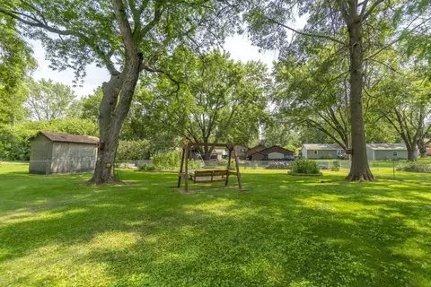 313 Longview Dr, Waterloo, IA 50701 photo 31