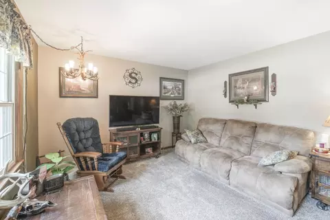 313 Longview Dr, Waterloo, IA 50701 photo 7