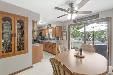 313 Longview Dr, Waterloo, IA 50701 photo 8
