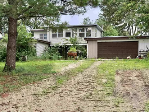 2601 Easton Ave # -2, Waverly, IA 50677