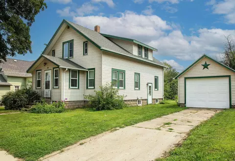 315 S Main St, Tripoli, IA 50676