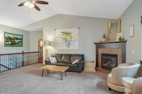 4662 Hoff Rd, Waterloo, IA 50701 photo 8