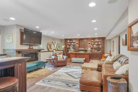 4662 Hoff Rd, Waterloo, IA 50701 photo 17