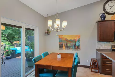 4662 Hoff Rd, Waterloo, IA 50701 photo 11
