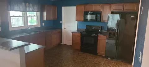 108 E Niagara St, Garnavillo, IA 52049 photo 4