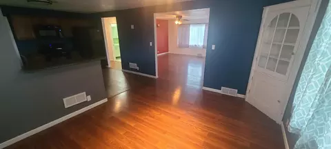 108 E Niagara St, Garnavillo, IA 52049 photo 7