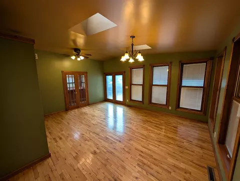 Living - 113 E 5th Ave, Cresco, IA 52136 photo 2 of 4