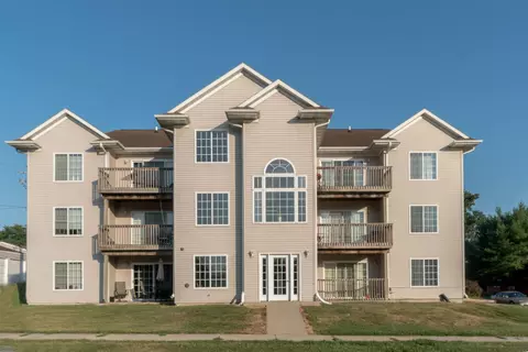 611-619 Johnson Ave, Waterloo, IA 50702