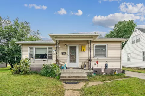 413 Hope Ave, Waterloo, IA 50703