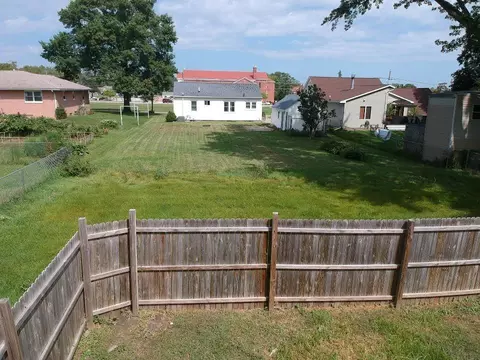 115 Cornwall Ave, Waterloo, IA 50702 photo 3