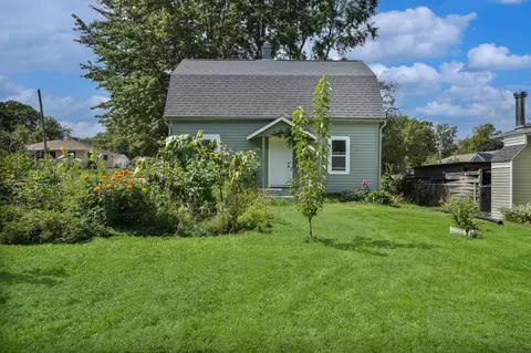 2727 Cedar Heights Dr, Cedar Falls, IA 50613