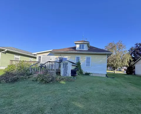 206 E Watson St, Garnavillo, IA 52049 photo 3