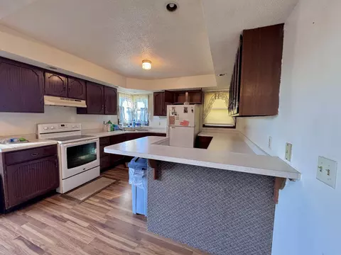 206 E Watson St, Garnavillo, IA 52049 photo 5
