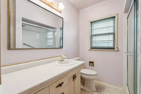 421 Cornwall, Waterloo, IA 50702 photo 15