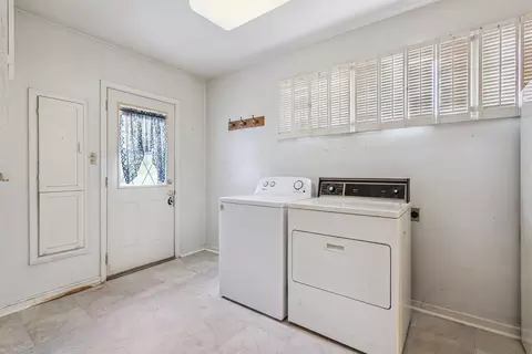 421 Cornwall, Waterloo, IA 50702 photo 10