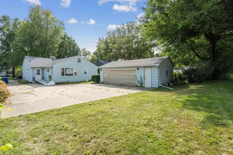 421 Cornwall, Waterloo, IA 50702 photo 22