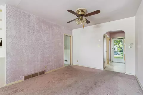 421 Cornwall, Waterloo, IA 50702 photo 6