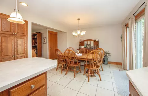 Dining - 327 E Mindy Dr, Shell Rock, IA 50670 photo 2 of 2