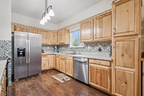 1002 Williston Ave, Waterloo, IA 50702 photo 9