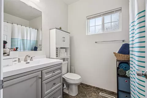 1002 Williston Ave, Waterloo, IA 50702 photo 12