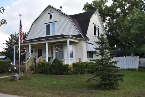 414 E 4th St, Saint Ansgar, IA 50472