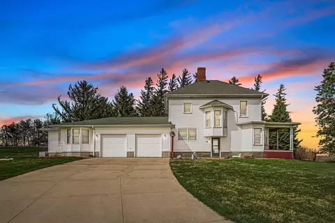 11005 Filmore Rd, West Union, IA 52175