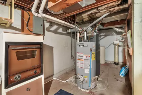 Other - 1123 E Ridgeway, Waterloo, IA 50702 photo 6 of 9