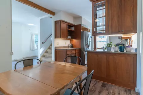 Dining - 807 Bluff St, Cedar Falls, IA 50613 photo 4 of 6
