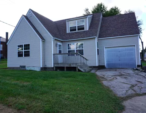 401 N Washington St, Wellsburg, IA 50680
