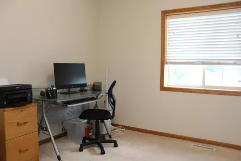 2107 Cassi Rdg, Waterloo, IA 50701 photo 22