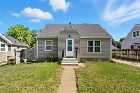 1111 Western Ave, Waterloo, IA 50702