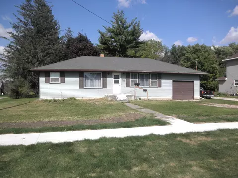137 W Main, Osage, IA 50461