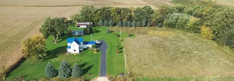6549 Willow Ave, Cresco, IA 52136