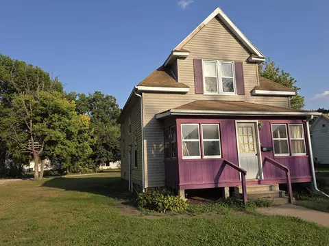 914 Lincoln St, Waterloo, IA 50703