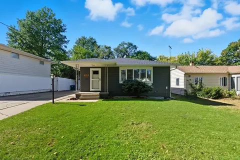 1240 Lyon Ave, Waterloo, IA 50702