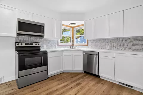 Kitchen - 1817 Rainbow Dr, Waterloo, IA 50701 photo 1 of 4