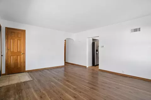 Living - 1817 Rainbow Dr, Waterloo, IA 50701 photo 4 of 6