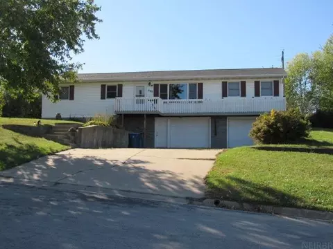 645 N Birch St, Monticello, IA 52310