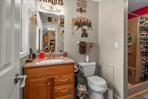 400 Elder St, Dike, IA 50624 photo 15