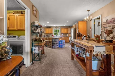 400 Elder St, Dike, IA 50624 photo 3