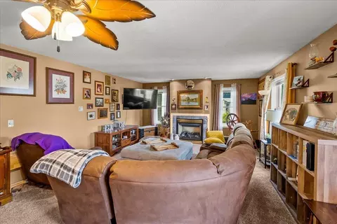 400 Elder St, Dike, IA 50624 photo 7