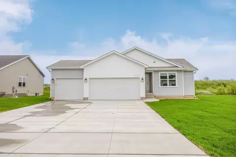 1655 Dalton St, Jesup, IA 50648