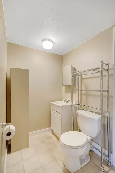 5721 E Gresham Rd, Dunkerton, IA 50626 photo 19