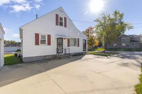 1108 Maynard Ave, Waterloo, IA 50701 photo 3