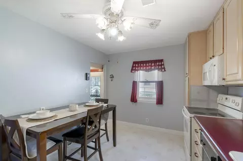 1108 Maynard Ave, Waterloo, IA 50701 photo 10